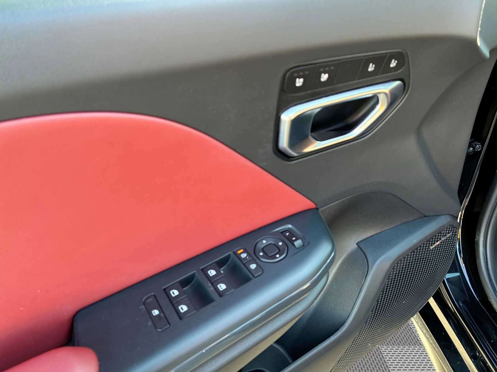 Used 2025 Kia K4 GT-Line w/ GT-Line Premium Package image 25