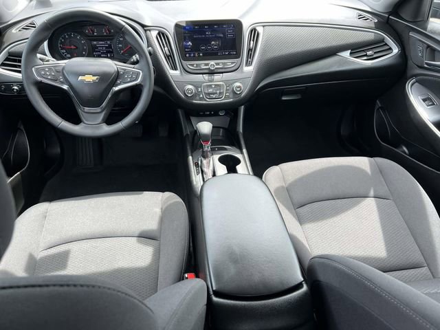 Used 2023 Chevrolet Malibu RS FWD image 12