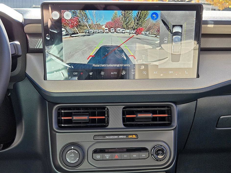 New 2025 Ford Maverick Lariat w/ 4K Tow Package image 23