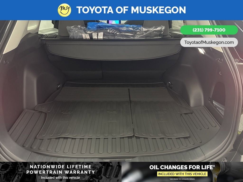 New 2025 Toyota RAV4 XLE w/ Convenience Package image 27