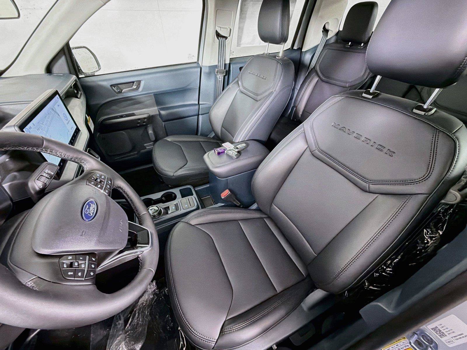 New 2026 Ford Maverick Lariat w/ Black Appearance Package AWD/4WD image 2