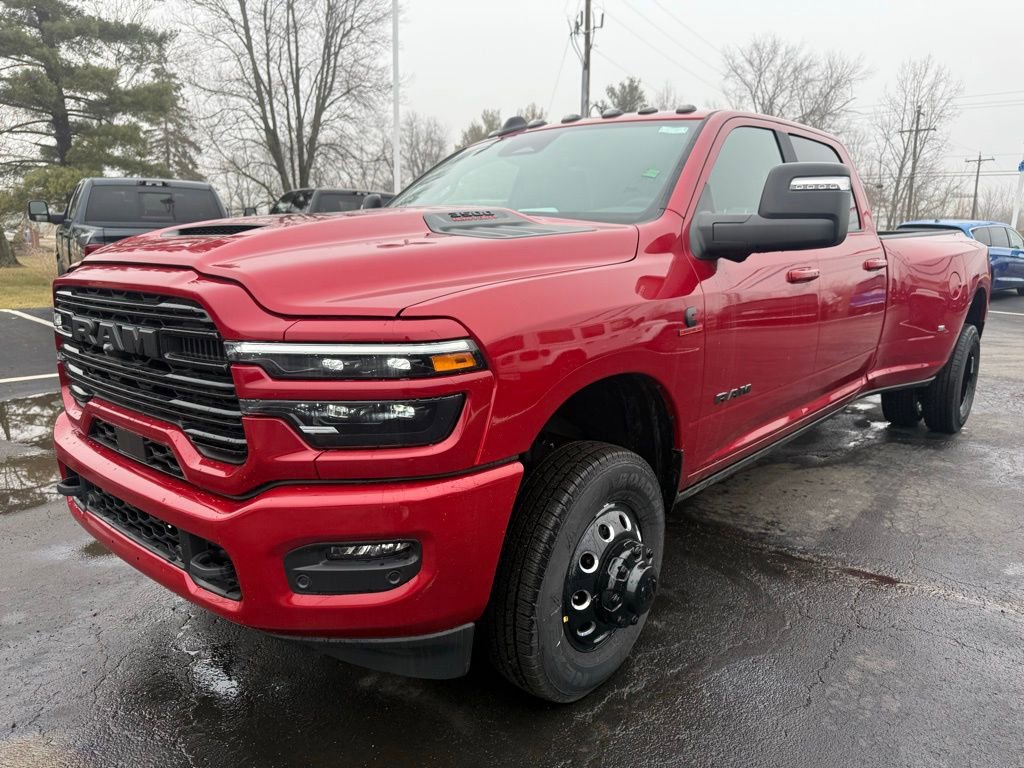 New 2026 RAM 3500 Laramie AWD/4WD image 7