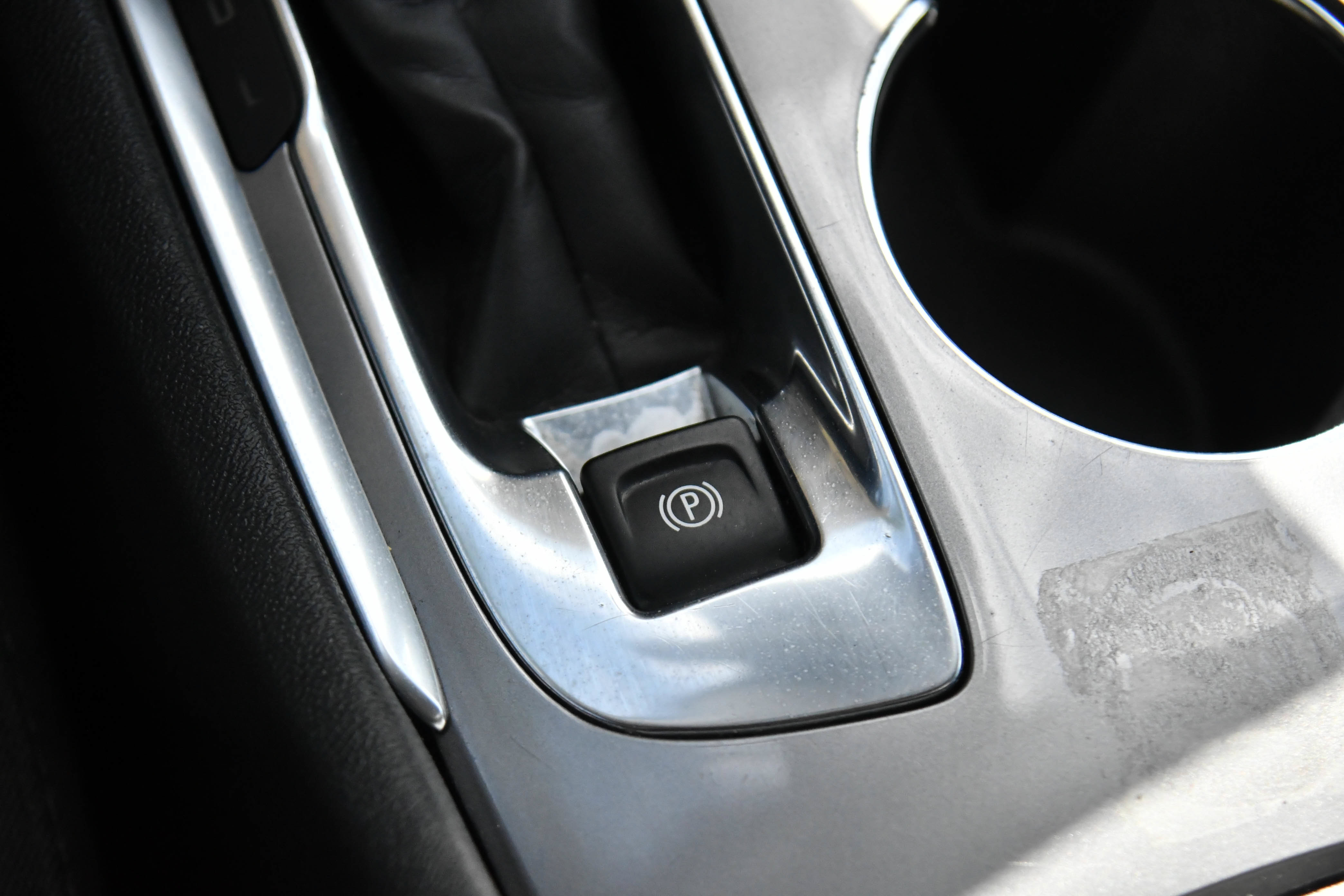 Used 2024 Chevrolet Malibu LT FWD image 25