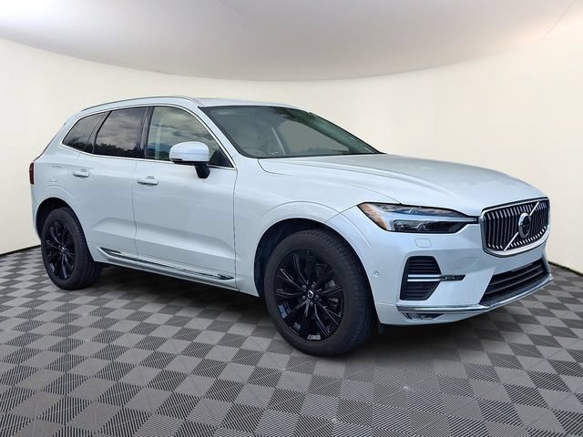 Used 2023 Volvo XC60 B5 Plus w/ Climate Package AWD/4WD image 1