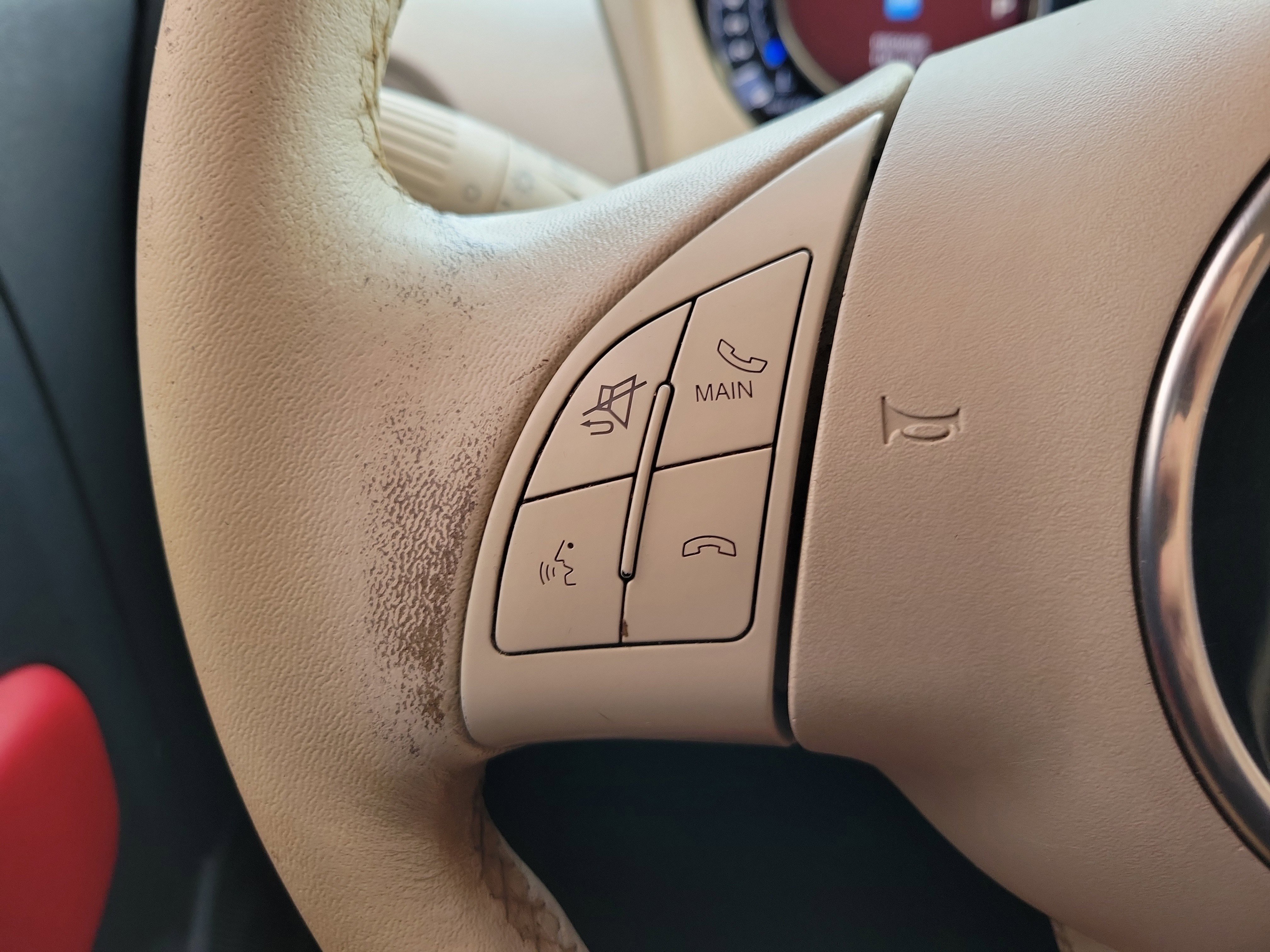 Used 2015 FIAT 500 Lounge w/ Luxury Leather Package image 20