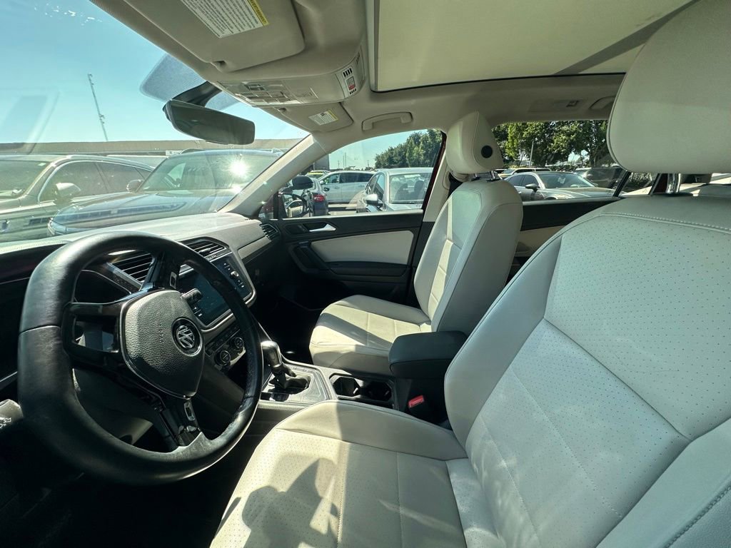 Used 2019 Volkswagen Tiguan SEL FWD image 7