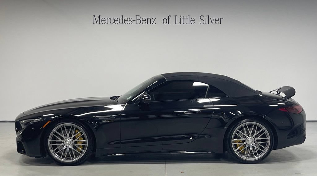 Certified 2022 Mercedes-Benz SL 63 AMG 4MATIC image 2