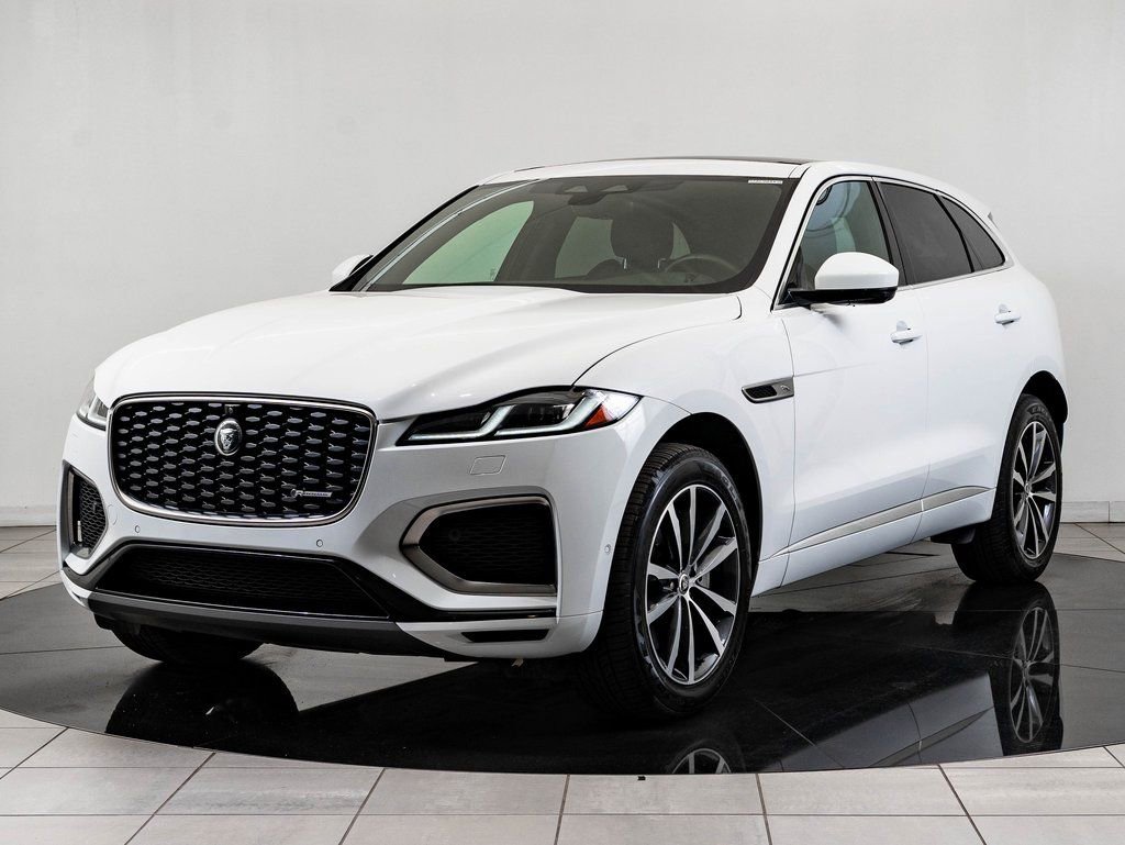 Certified 2024 Jaguar F-PACE R-Dynamic S image 1
