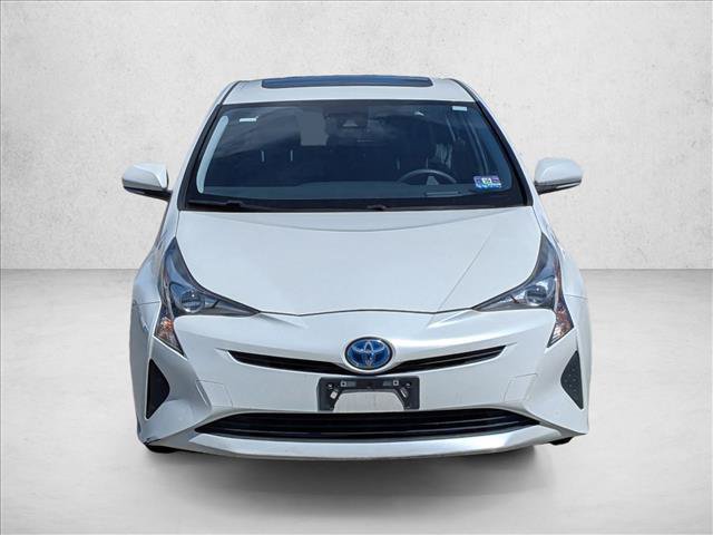 Used 2016 Toyota Prius Four w/ Advanced Technology Package FWD image 2