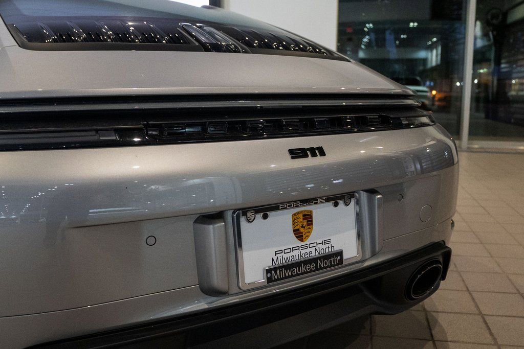 New 2026 Porsche 911 Carrera RWD image 15