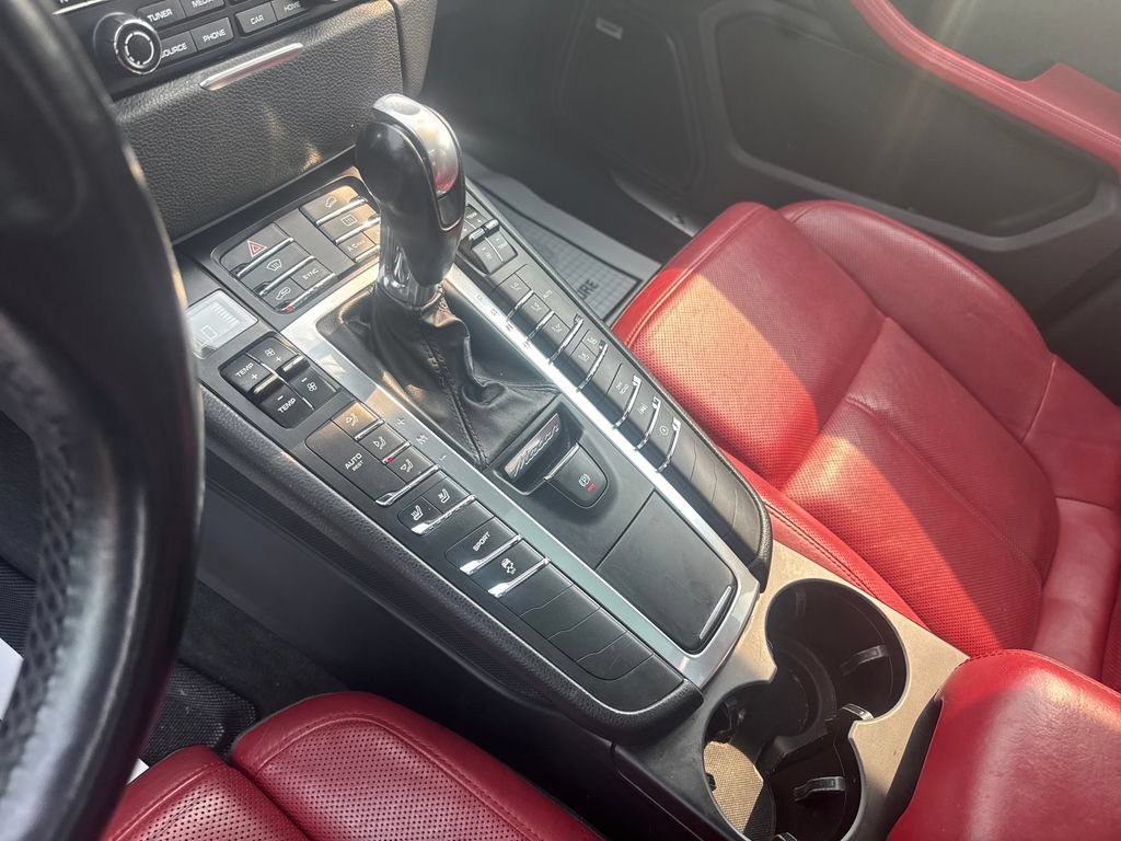 Used 2017 Porsche Macan S w/ Premium Package Plus AWD/4WD image 24