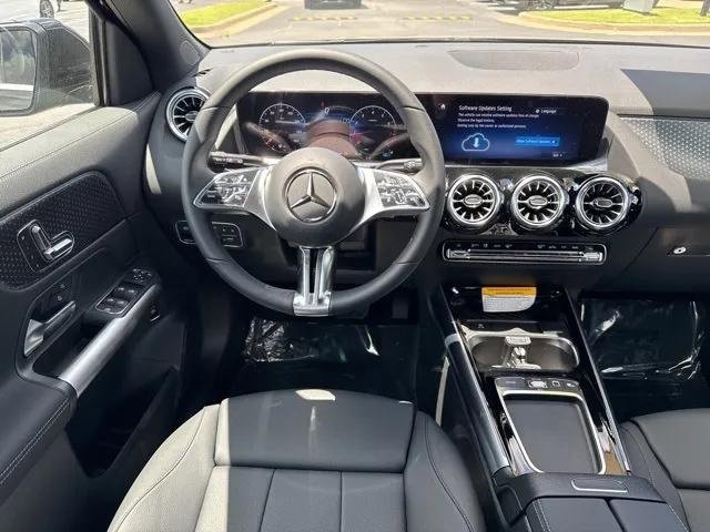 New 2025 Mercedes-Benz GLA 250 image 8