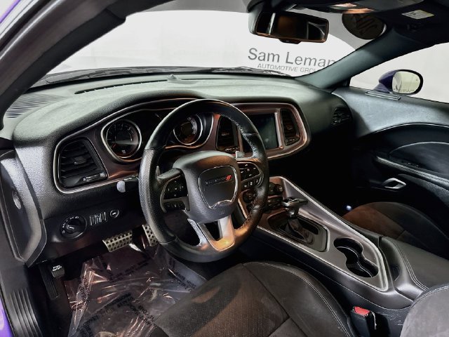 Used 2019 Dodge Challenger R/T Scat Pack w/ Widebody Package RWD image 9