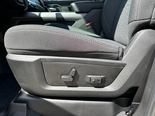 New 2026 RAM 3500 Lone Star AWD/4WD image 11