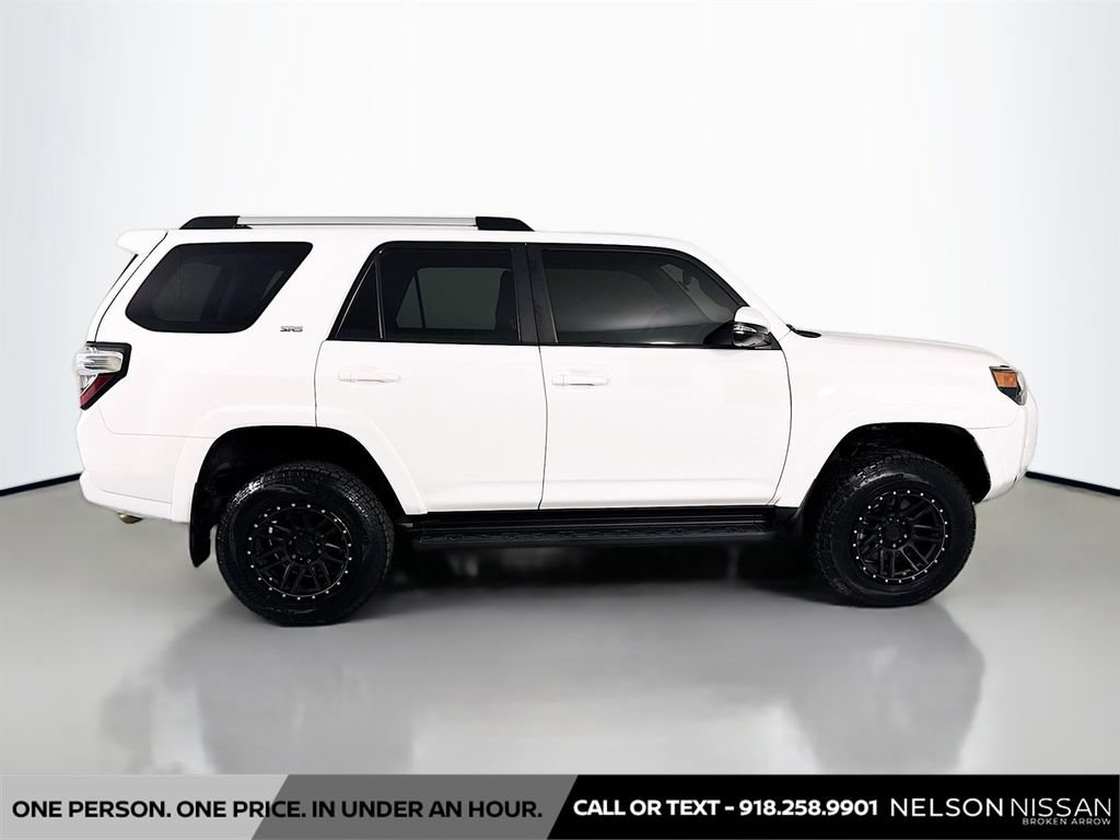 Used 2020 Toyota 4Runner SR5 Premium AWD/4WD image 4
