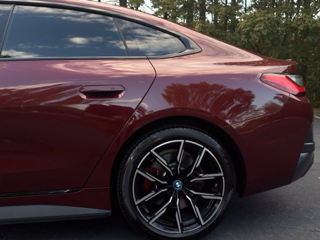 Used 2023 BMW i4 eDrive40 w/ M Sport Package RWD image 5