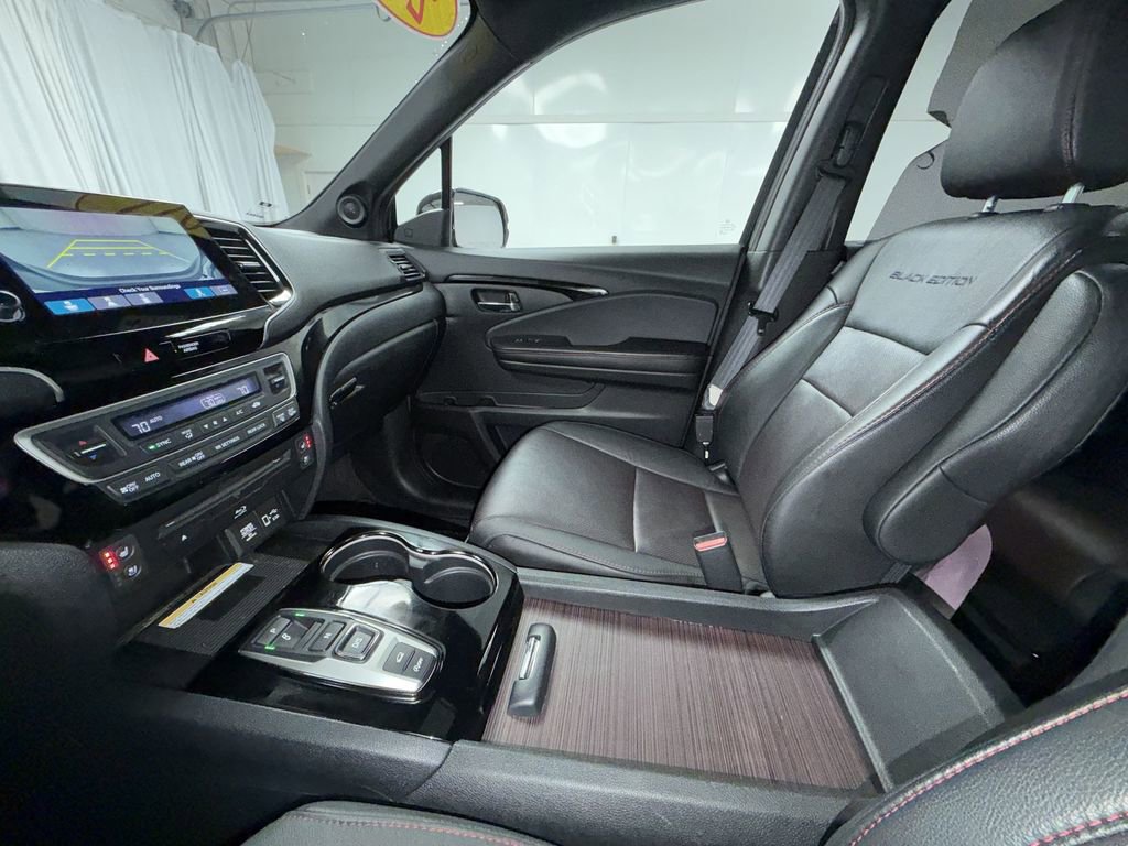 Used 2022 Honda Pilot Sport image 21