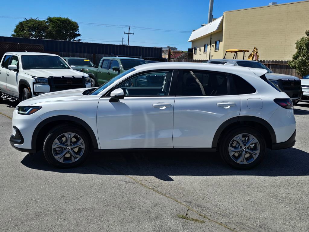 Used 2026 Honda HR-V LX image 4