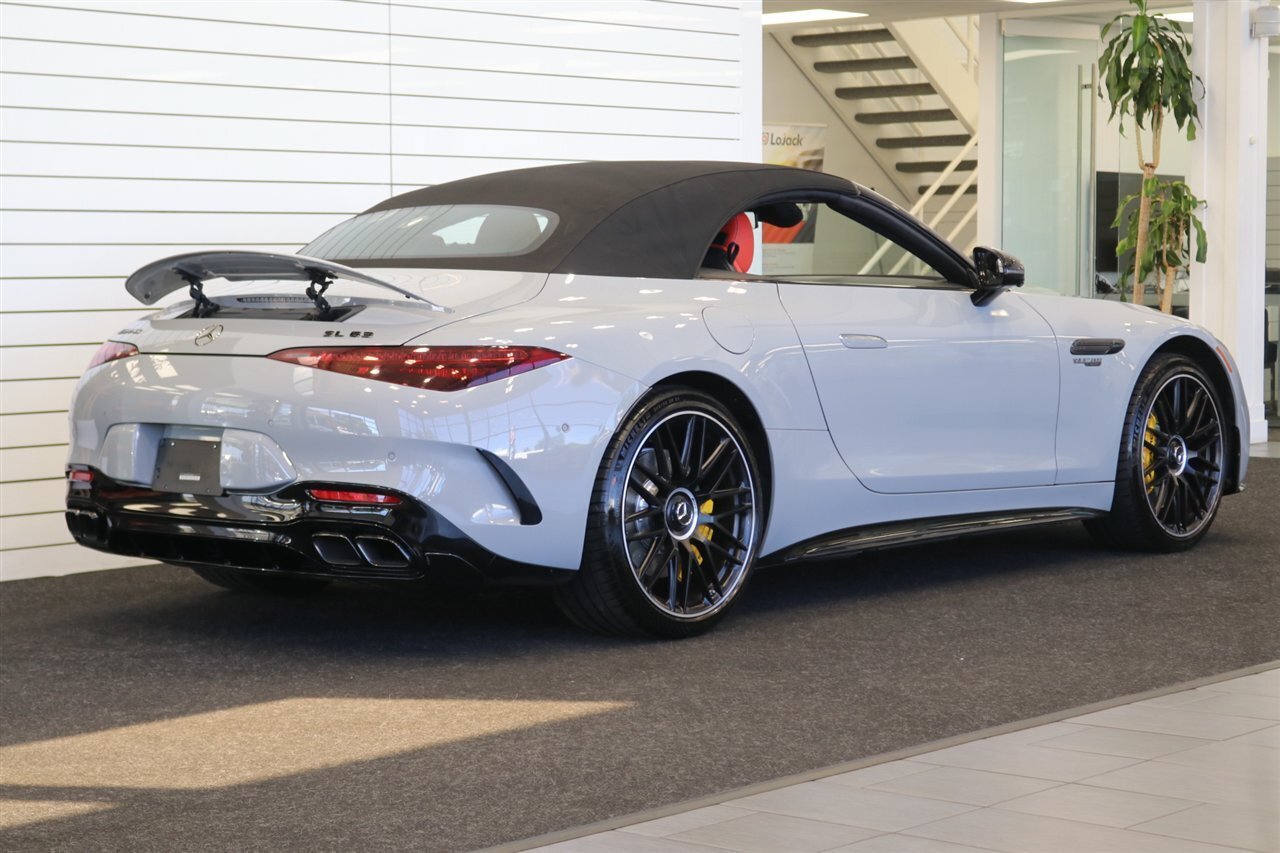 Used 2023 Mercedes-Benz SL 63 AMG 4MATIC w/ Driver Assistance Package image 12