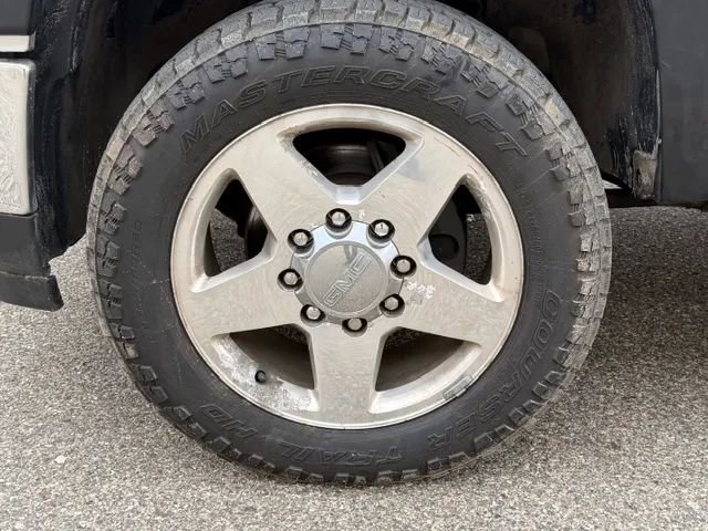 Used 2014 GMC Sierra 2500 SLE w/ HD SLE Premium Package image 31