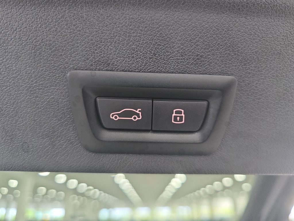 Used 2024 BMW X6 M60i image 28