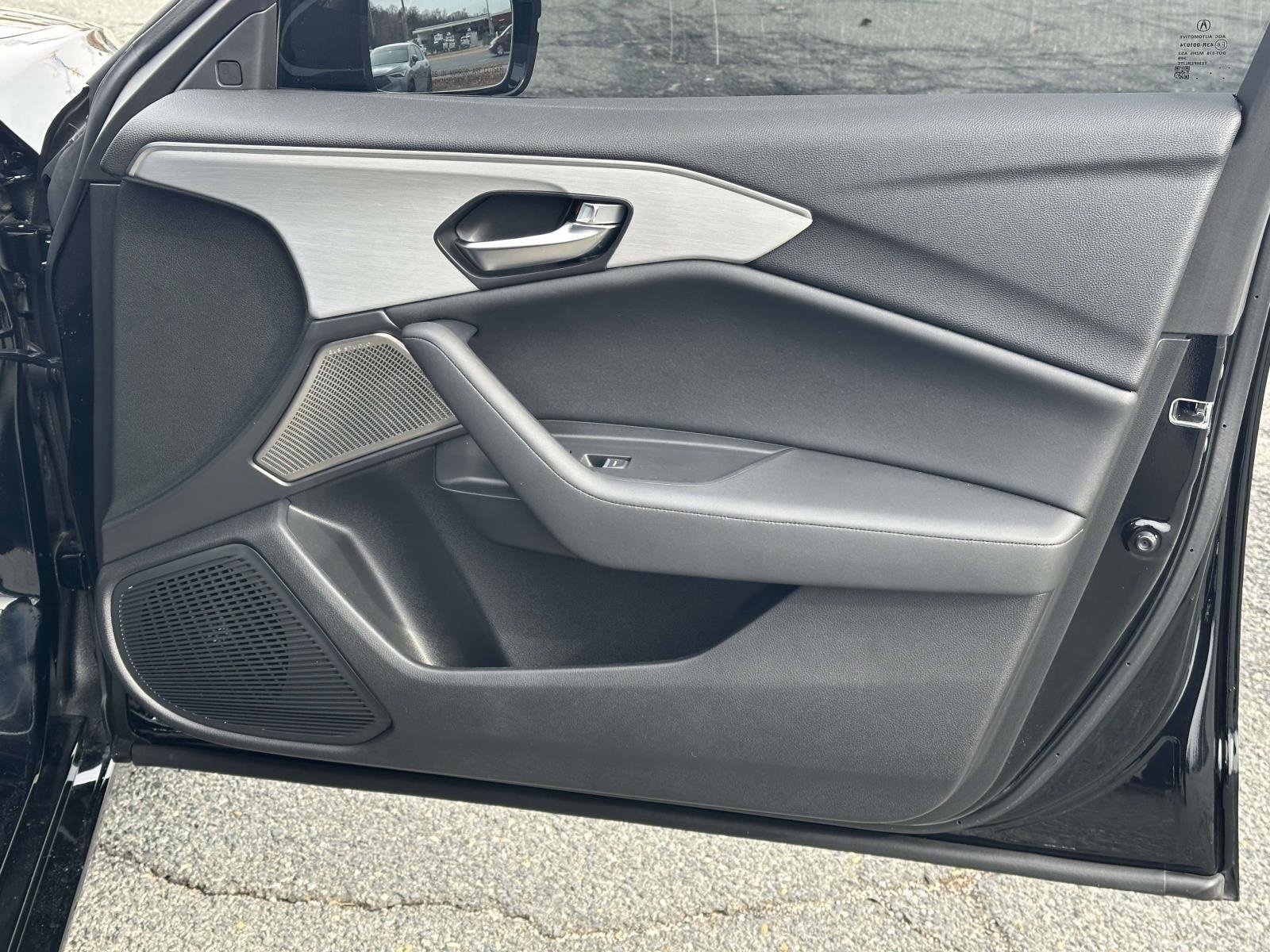 Certified 2023 Acura TLX w/ Technology Package image 9