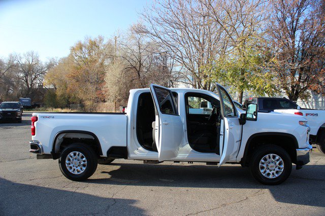 Used 2022 Chevrolet Silverado 2500 LT w/ Fleet Comfort Package image 19