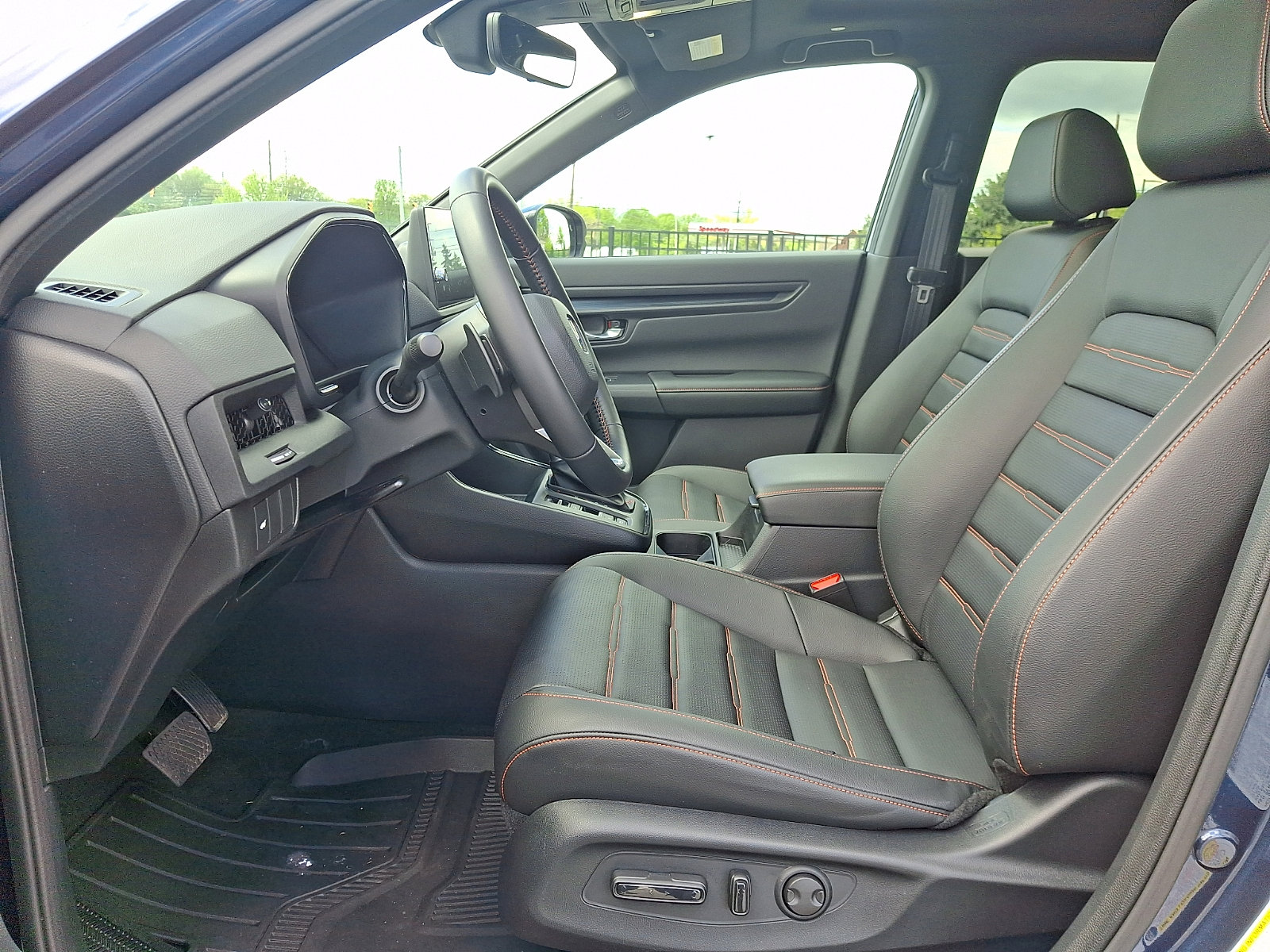 Used 2026 Honda CR-V Sport-L image 11