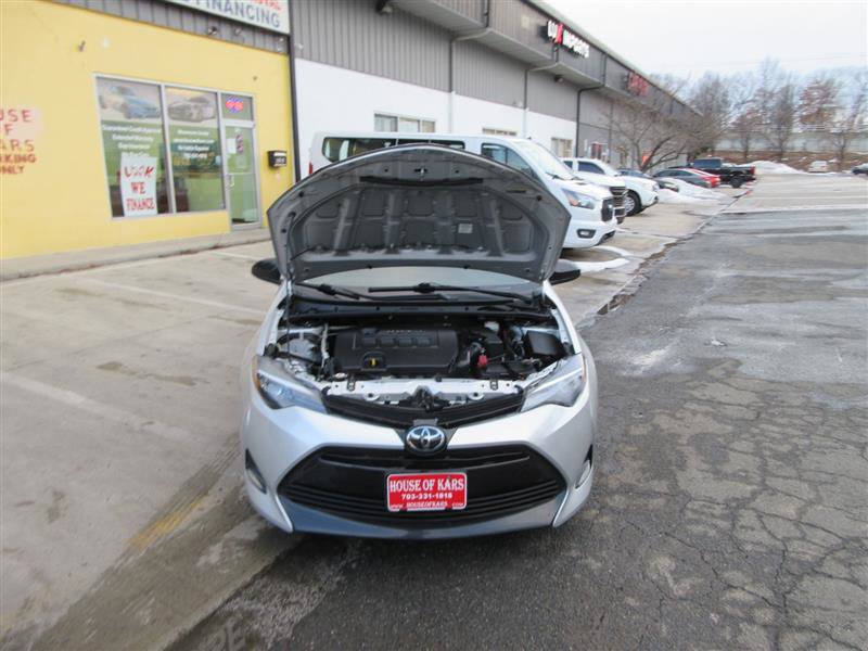 Used 2018 Toyota Corolla LE image 28