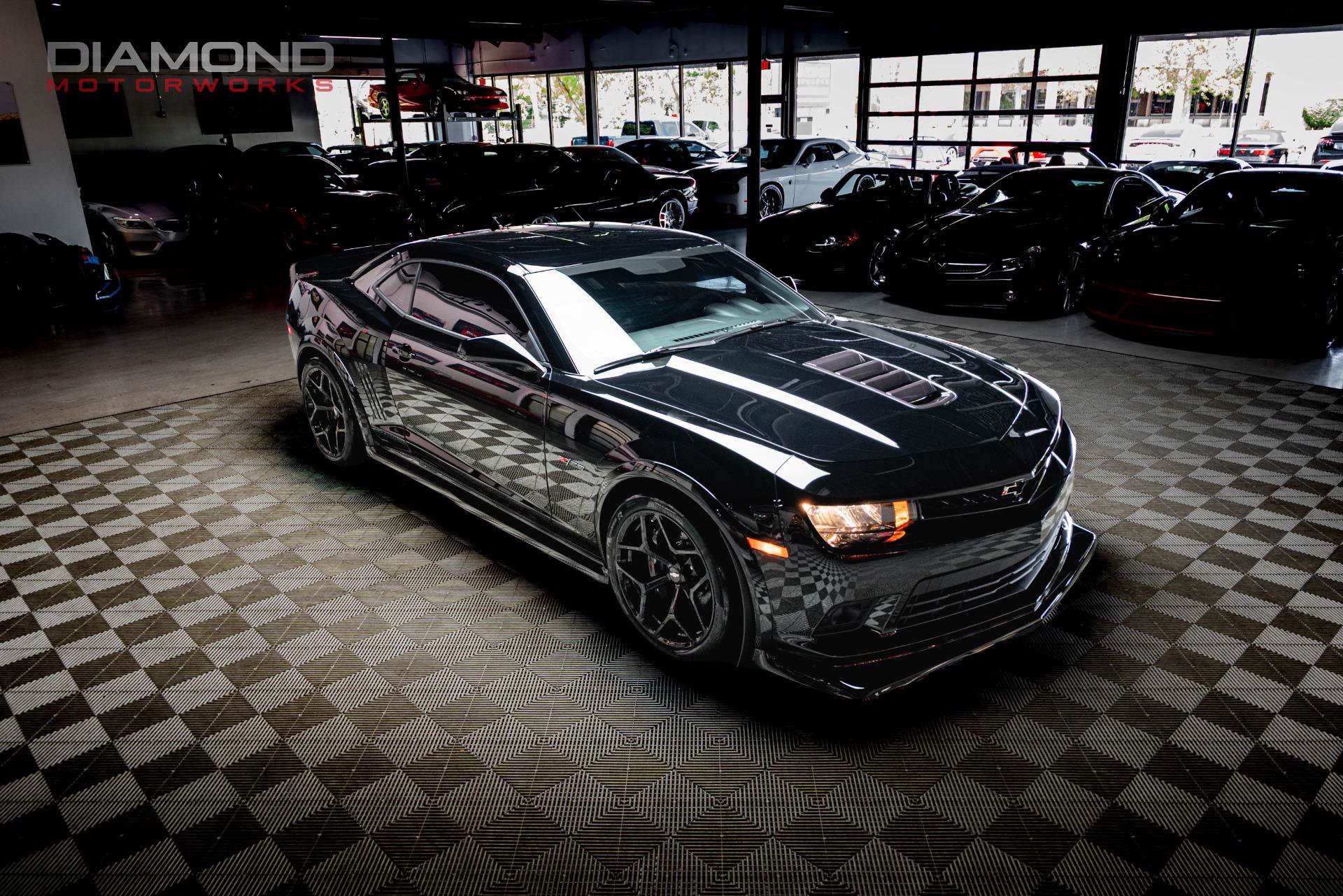 Used 2015 Chevrolet Camaro Z/28 RWD image 71
