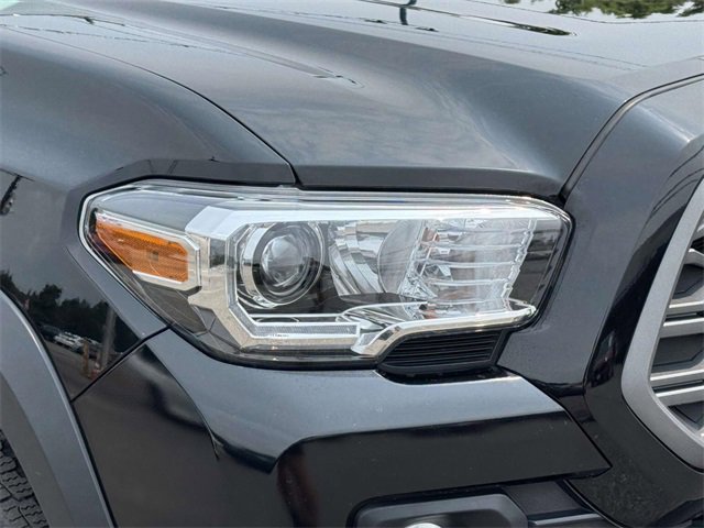 Used 2023 Toyota Tacoma TRD Off-Road image 8