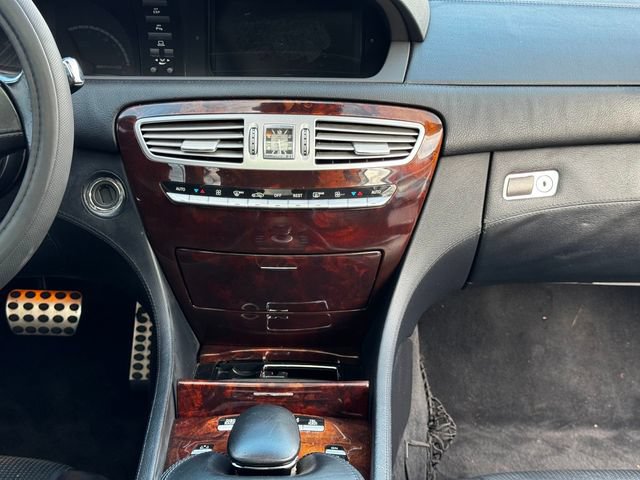 Used 2009 Mercedes-Benz CL 63 AMG image 20