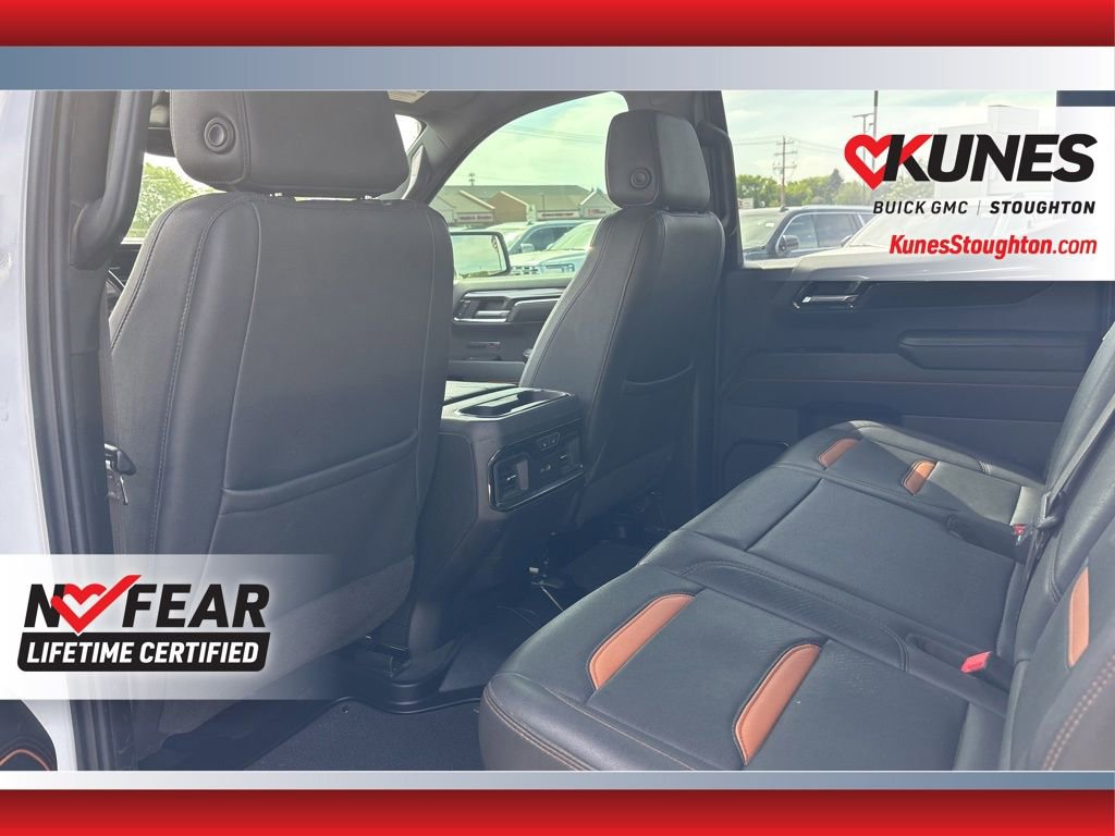 Used 2024 GMC Sierra 1500 AT4 w/ Technology Package AWD/4WD image 25