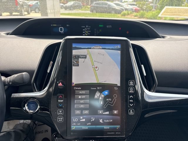 Used 2022 Toyota Prius Prime XLE FWD image 16