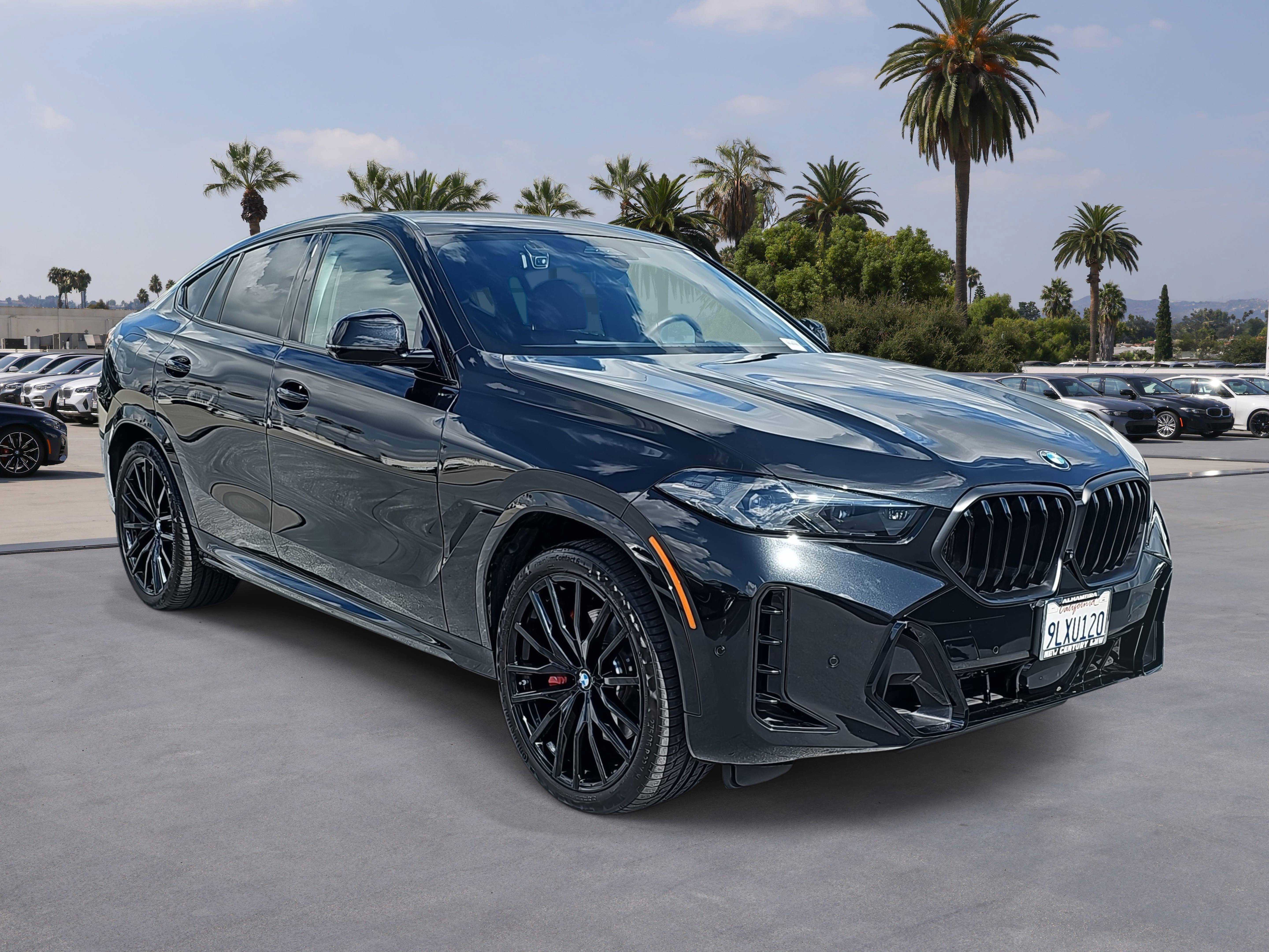 Used 2024 BMW X6 xDrive40i w/ Premium Package AWD/4WD image 3