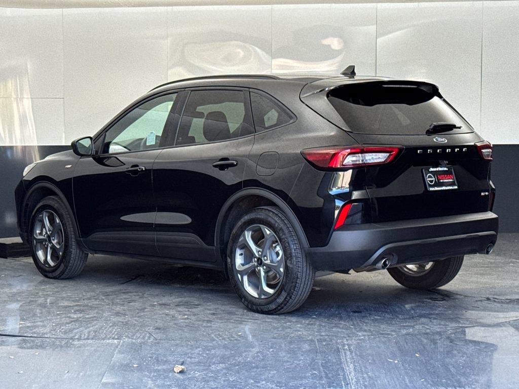 Used 2025 Ford Escape ST-Line AWD/4WD image 5