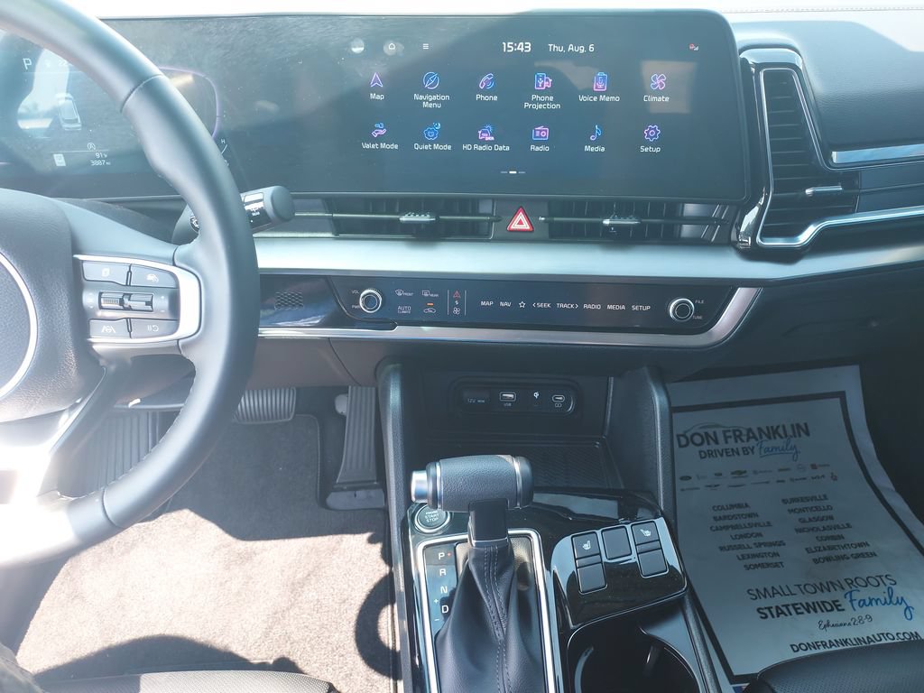 Used 2025 Kia Sportage EX FWD image 23