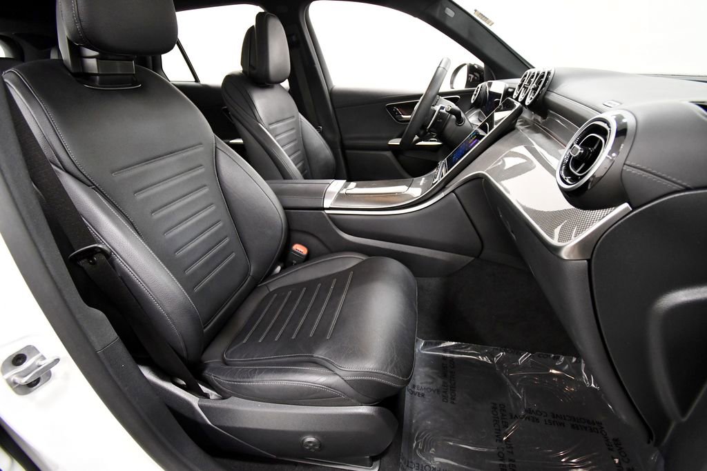 Used 2025 Mercedes-Benz GLC 43 AMG 4MATIC image 19