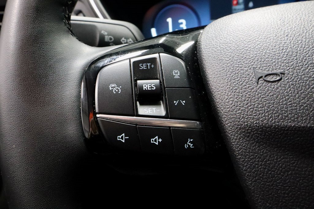 Certified 2024 Ford Escape Platinum image 28