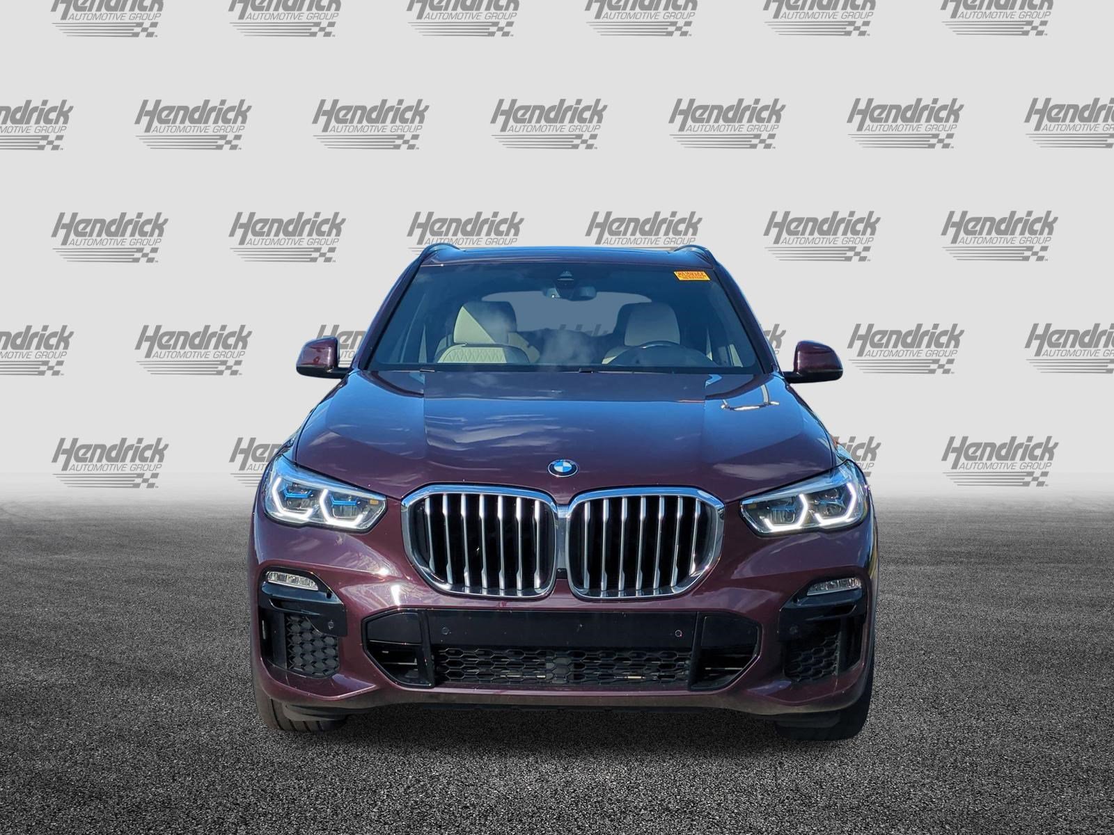 Used 2019 BMW X5 xDrive40i w/ M Sport Package AWD/4WD image 3