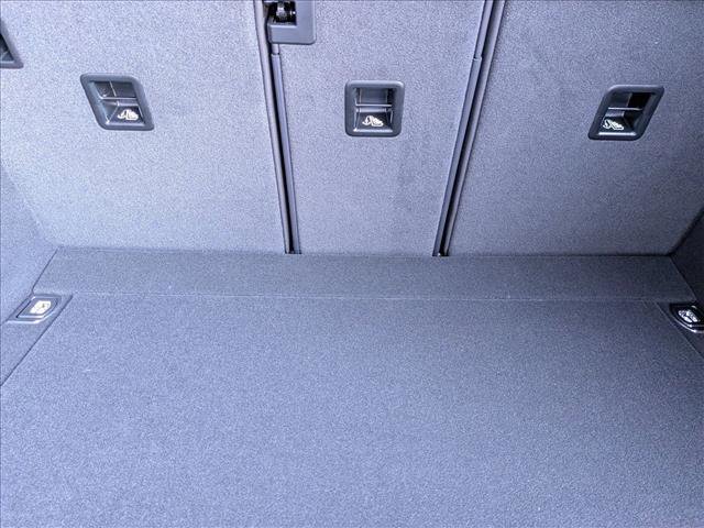 New 2025 Porsche Macan image 23