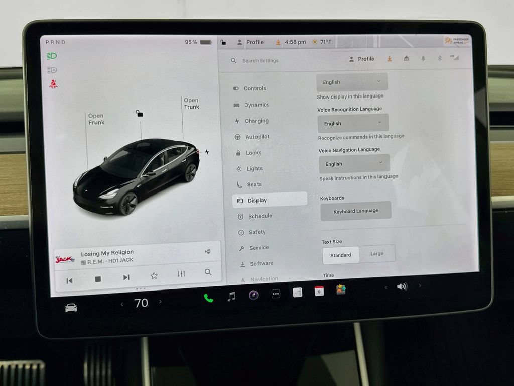 Used 2018 Tesla Model 3 Mid Range RWD image 33