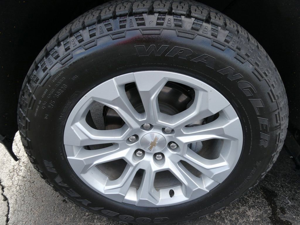 Certified 2024 Chevrolet Silverado 1500 LTZ w/ Technology Package image 13