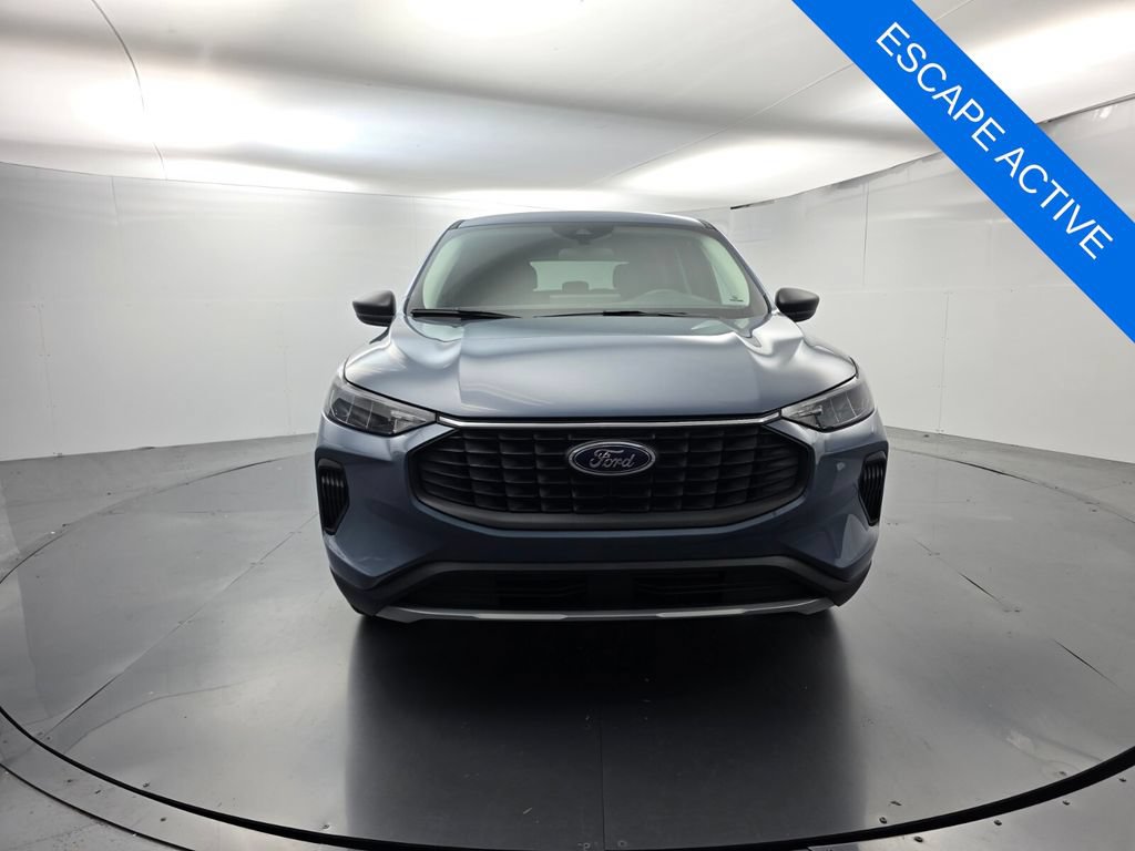Used 2026 Ford Escape Active w/ Tech Pack #1 FWD video 2