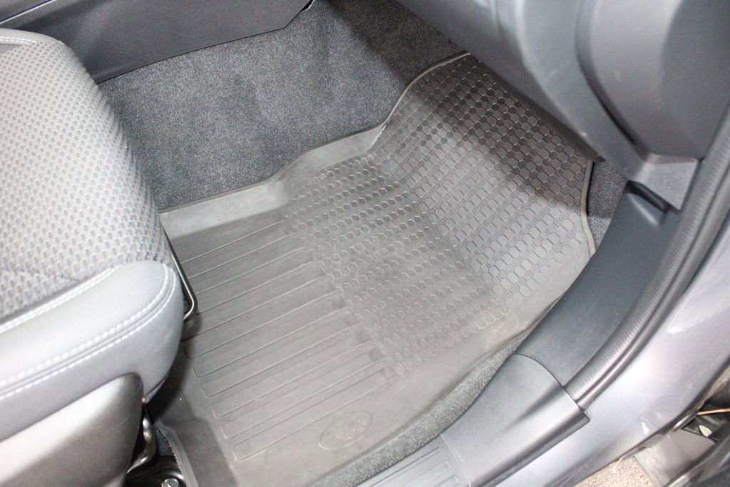 Used 2021 Subaru Forester Premium image 44