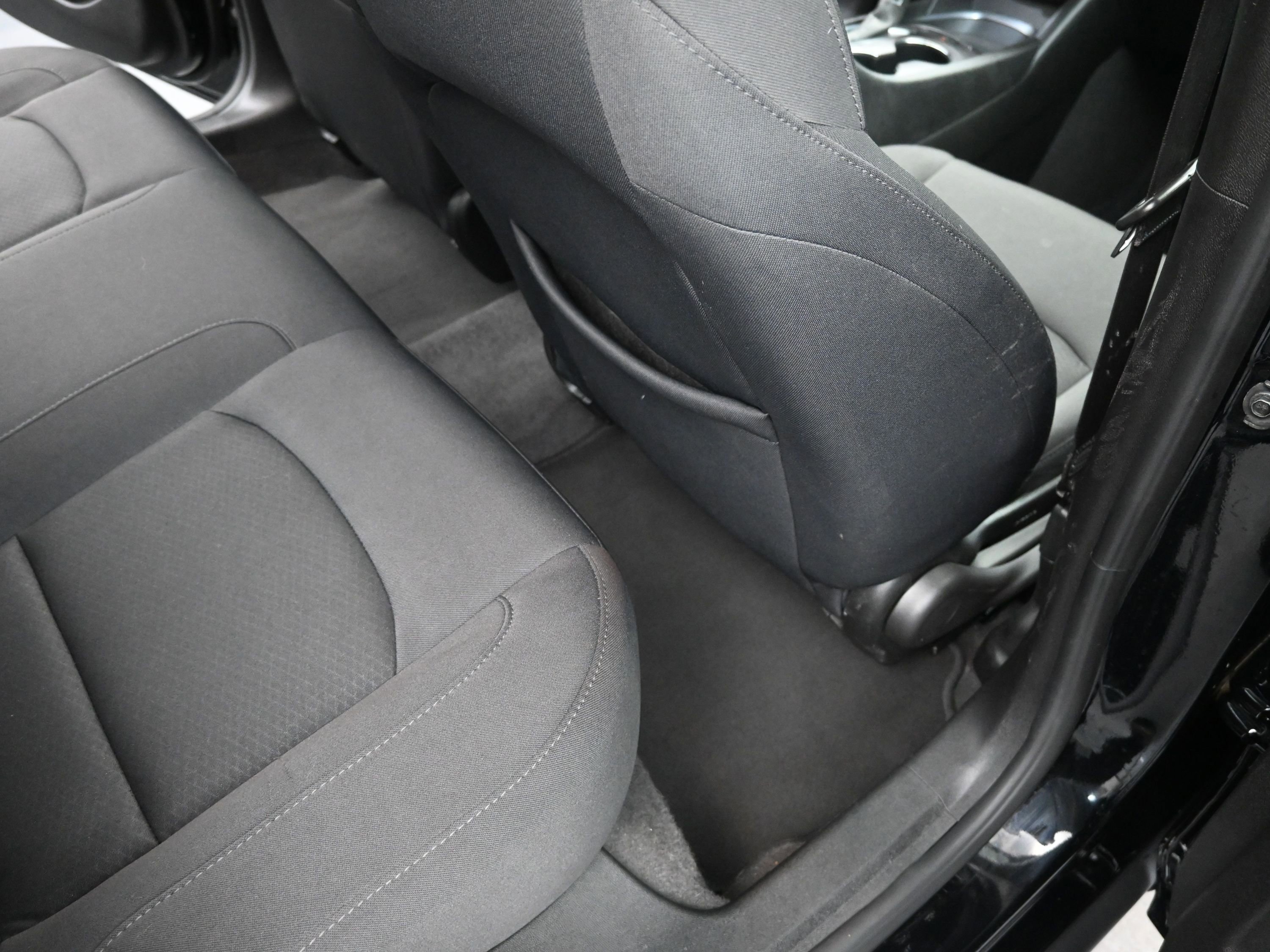 Used 2024 Chevrolet Malibu LT image 20