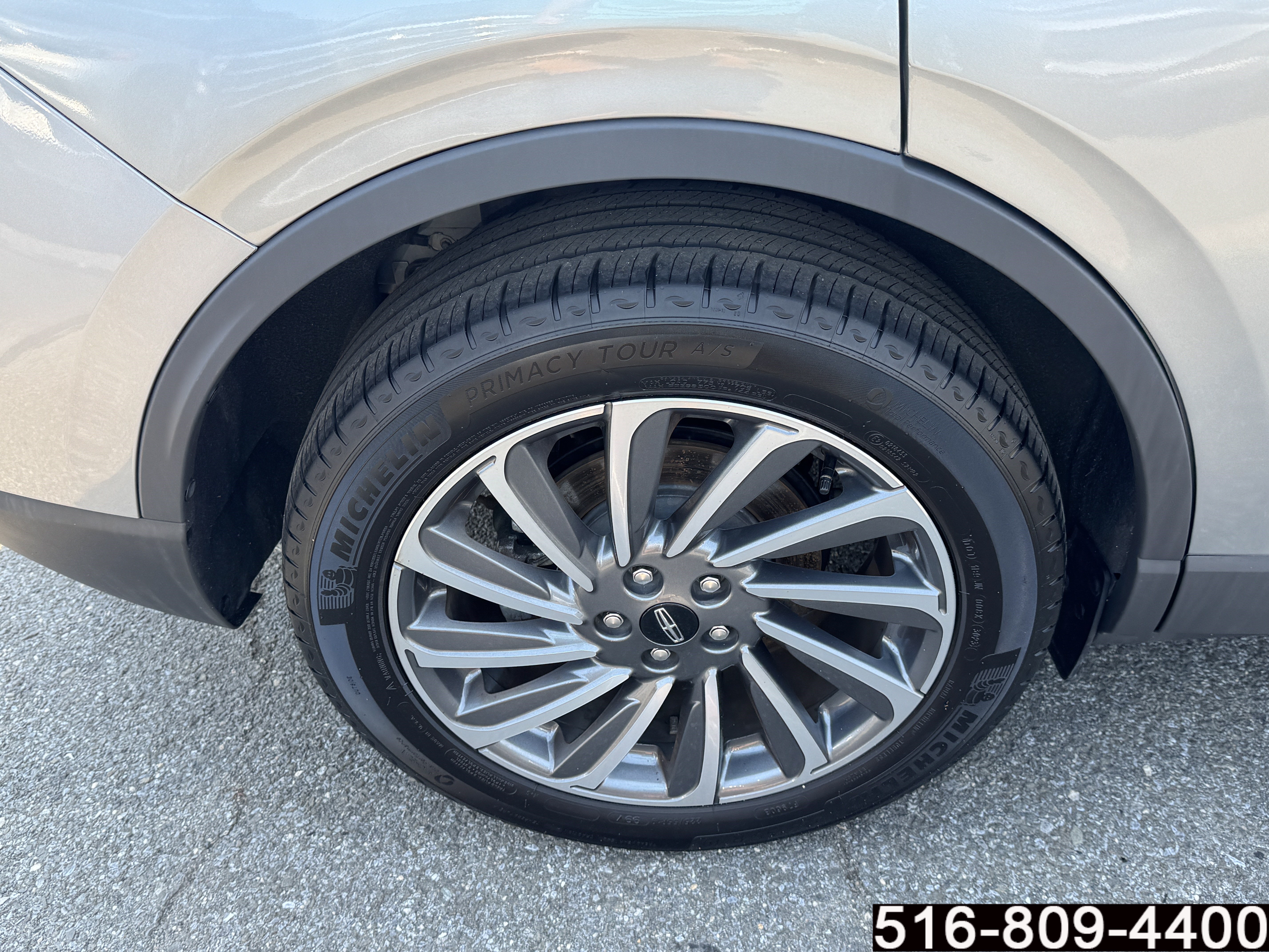 Used 2023 Lincoln Corsair Reserve w/ Equipment Group 201A AWD/4WD image 12