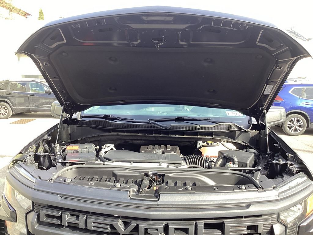 Used 2023 Chevrolet Silverado 1500 Custom Trail Boss w/ LPO, Dark Essentials Package image 19