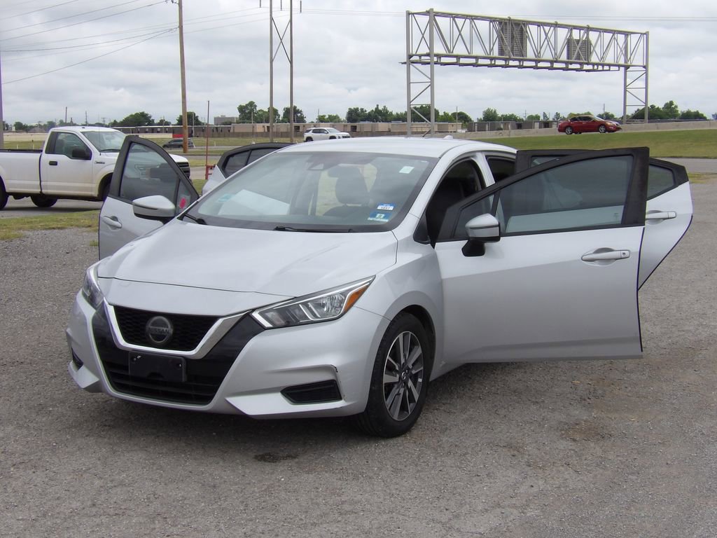 Used 2020 Nissan Versa SV FWD image 20