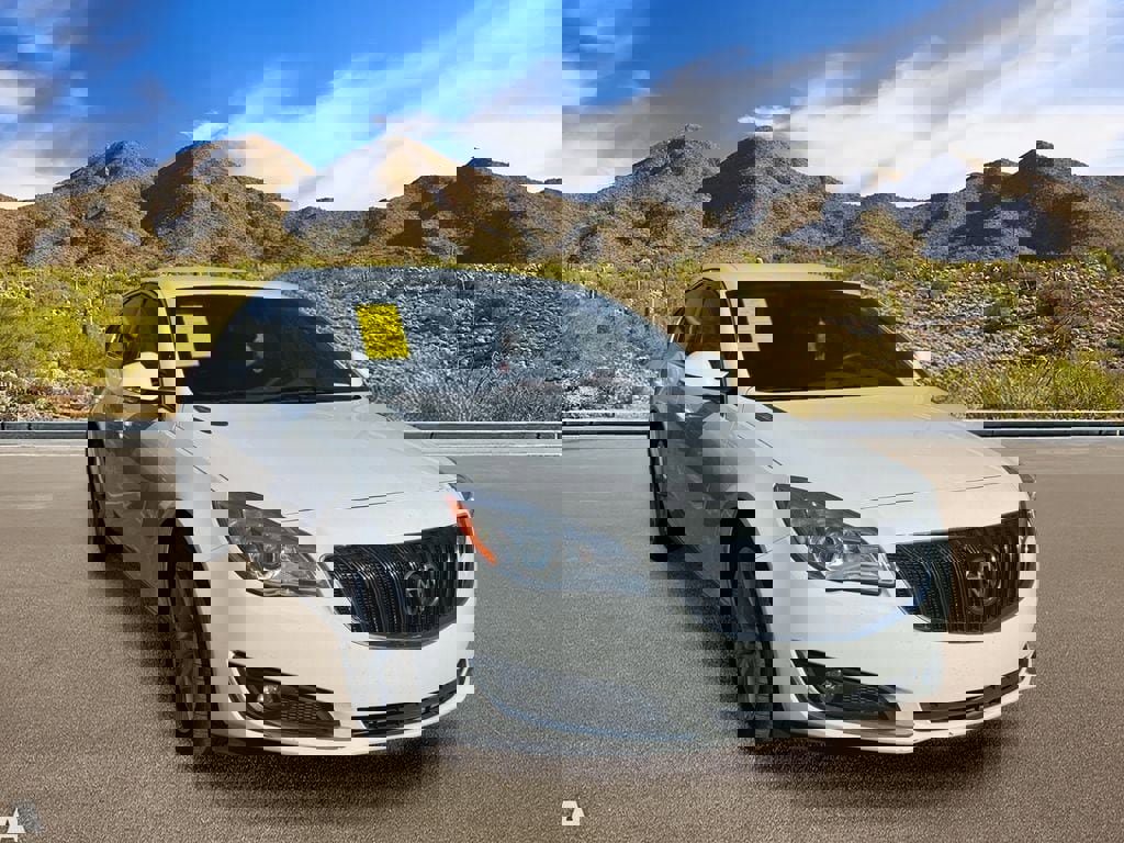 Used 2016 Buick Regal FWD image 5